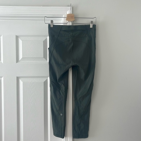 Lululemon Time To Sweat Crop Legging 23" - Picture 3 of 7